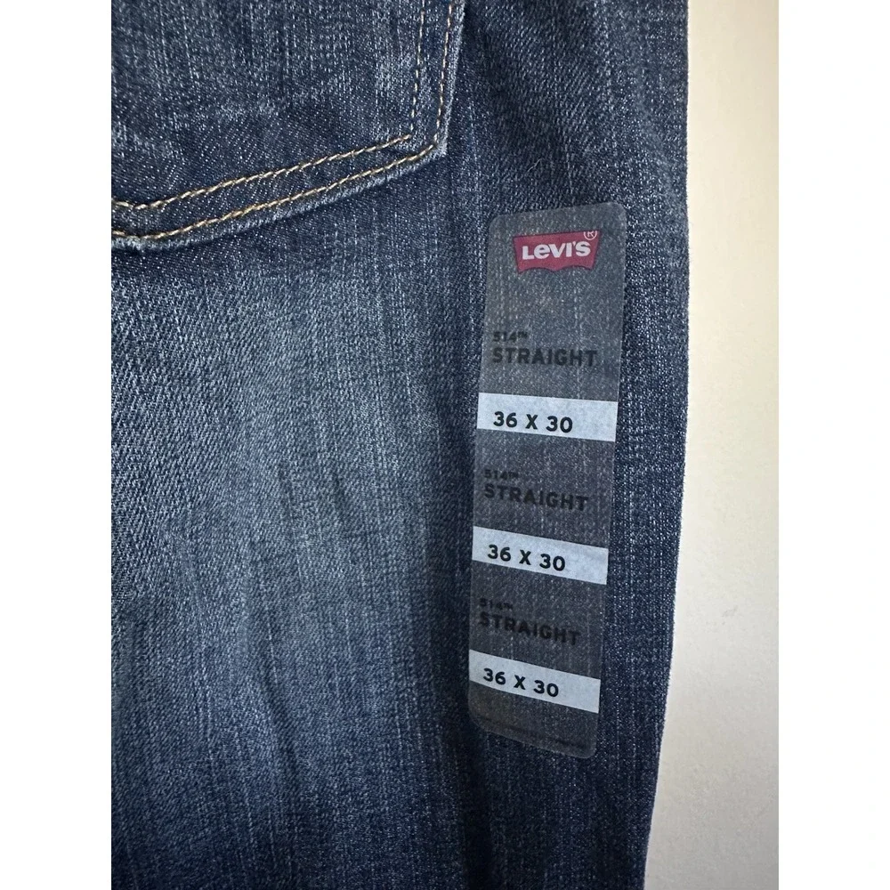 NWT Levis 514 36x30 Straight Fit Jeans Stretch Jeans Color Medium Dark Wash Blue
